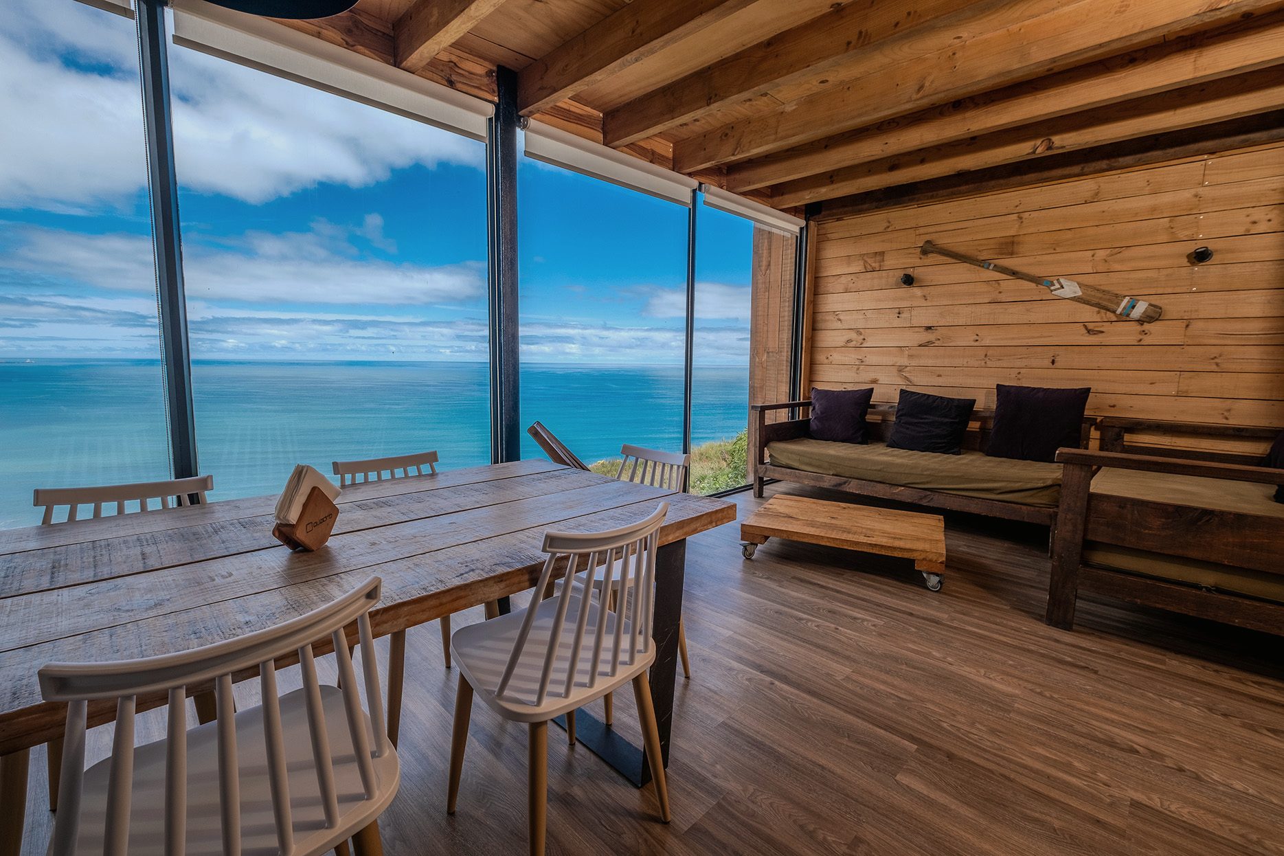 Living de la cabaña Mare, Quadro Matanzas